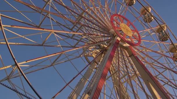 Ferris Wheel Amusement Park Evening Footage — Stock Video