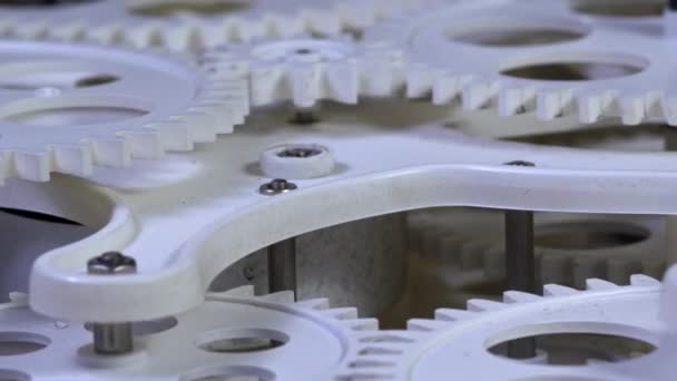Velho Cogwheel Mecanismo Engrenagem Branca Filmagem Trabalho — Vídeo de Stock