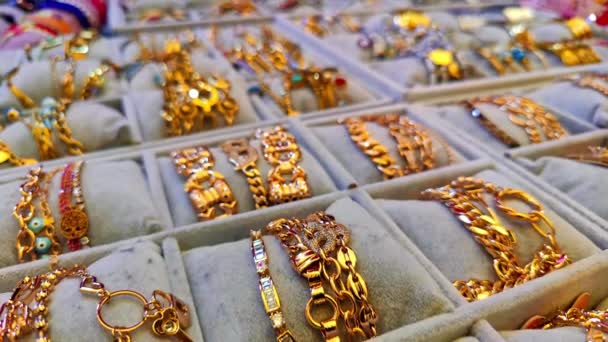 箱体形象中的珠宝购物柜台 — 图库视频影像
