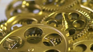 Sonsuz Altın Mekanizma Çalışan Vitesler.