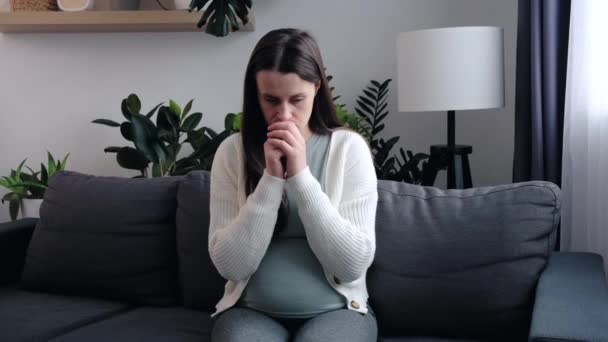 Worried Young Caucasian Pregnant Woman Feeling Stress Anxiety While Sitting — Wideo stockowe