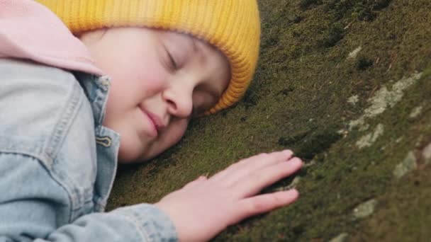 Close Child Touching Fluffy Moss Big Stone Spring Summer Forest — Stock Video