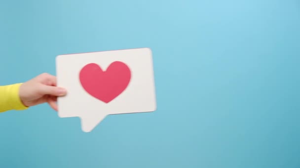 Nahaufnahme Einer Weiblichen Hand Die Soziale Medien Wie Stick Emoji — Stockvideo