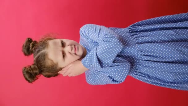 Vertical Footage Unhappy Little Girl Child Suffering Ear Pain Posing — Stock Video