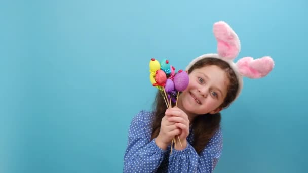 Portrait Funny Happy Little Girl Kid Easter Bunny Ears Colorful — Stock Video