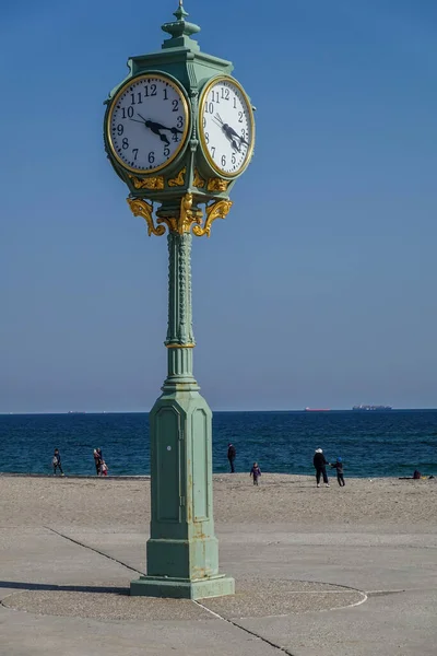 Relógio Histórico Wise Son Calçadão Riis Park Nova York — Fotografia de Stock