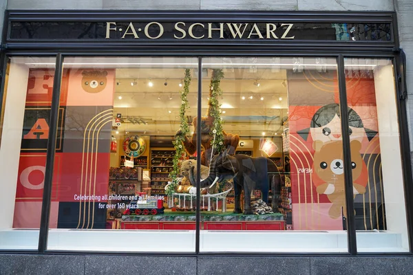 New York Novembre 2022 Flagship Store Fao Schwarz Rockefeller Plaza — Foto Stock