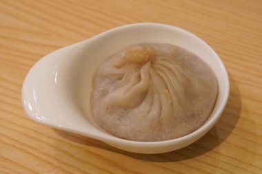 Taze ve sıcak Çin mantısı.