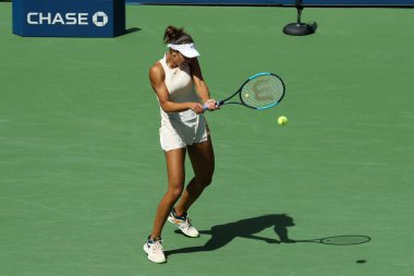 New York-1 Eylül 2018: profesyonel tenis oyuncusu Madison Keys Amerika Birleşik Devletleri 'nde eylem içinde onun üçüncü tur maçı sırasında 2018 bize açık Billie Jean King Ulusal Tenis Merkezi 