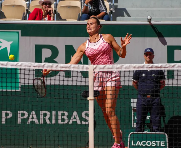法国巴黎 2023年5月31日 白俄罗斯职业网球选手Aryna Sabalenka在法国巴黎与白俄罗斯的Iryna Shymanovich举行的第二轮女子单打比赛中的表现 — 图库照片