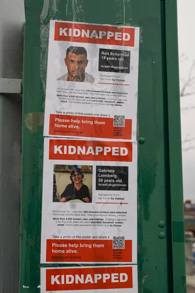 stock image BROOKLYN, NEW YORK - NOVEMBER 9, 2023: Posters in Brooklyn, New York showing kidnapped Israelis after the attack of Hamas on October 7, 2023