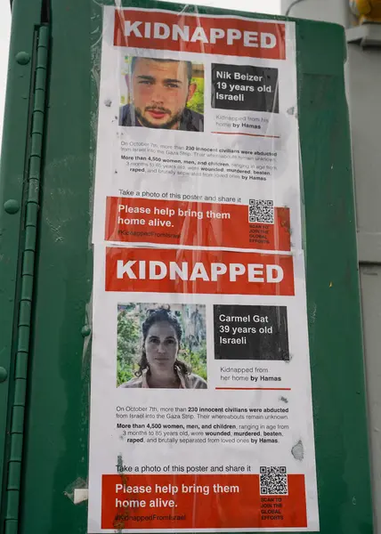 stock image BROOKLYN, NEW YORK - NOVEMBER 9, 2023: Posters in Brooklyn, New York showing kidnapped Israelis after the attack of Hamas on October 7, 2023