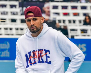 NEW YORK - 22 AUGust 2024: Profesyonel tenisçi Nick Kyrgios, New York 'taki Forest Hills Stadyumu' nda 2024 Ultimate Tennis Showdown 1.