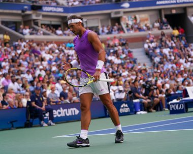 New York - 31 Ağustos 2019 Grand Slam şampiyonu İspanyol Rafael Nadal, New York 'taki Billie Jean King Ulusal Tenis Merkezi' nde oynanan 2019 US Open üçüncü tur karşılaşmasında