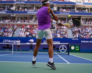 New York - 31 Ağustos 2019 Grand Slam şampiyonu İspanyol Rafael Nadal, New York 'taki Billie Jean King Ulusal Tenis Merkezi' nde oynanan 2019 US Open üçüncü tur karşılaşmasında