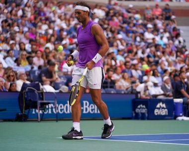 New York - 31 Ağustos 2019 Grand Slam şampiyonu İspanyol Rafael Nadal, New York 'taki Billie Jean King Ulusal Tenis Merkezi' nde oynanan 2019 US Open üçüncü tur karşılaşmasında