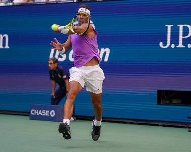 New York - 31 Ağustos 2019 Grand Slam şampiyonu İspanyol Rafael Nadal, New York 'taki Billie Jean King Ulusal Tenis Merkezi' nde oynanan 2019 US Open üçüncü tur karşılaşmasında