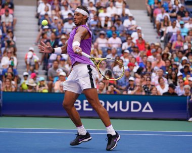 New York - 31 Ağustos 2019 Grand Slam şampiyonu İspanyol Rafael Nadal, New York 'taki Billie Jean King Ulusal Tenis Merkezi' nde oynanan 2019 US Open üçüncü tur karşılaşmasında