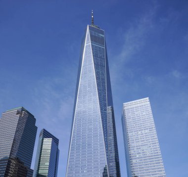 New York - 23 Mart 2025, Manhattan 'da Özgürlük Kulesi. One World Trade Center, Batı Yarımküre 'deki en yüksek bina ve dünyanın en yüksek üçüncü binasıdır.