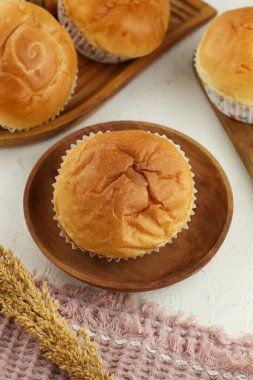 Çeşitli aromalı çeşitli ekmekler