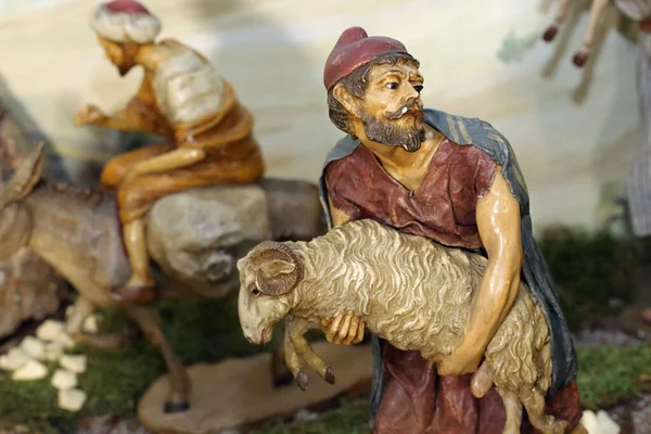 Figurka Narodzenia Pasterz Owcami — Zdjęcie stockowe