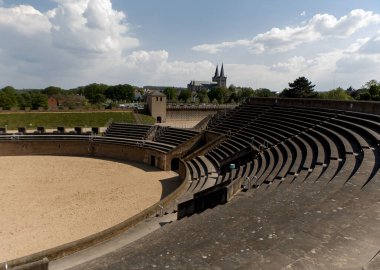 Antik Roma Yunan oval arenası büyük kemer mimarisi