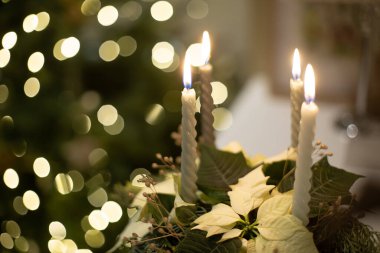 kompozisyon mumları tatil Noel dekorasyonu ev konforu yeni yıl dekorasyonu