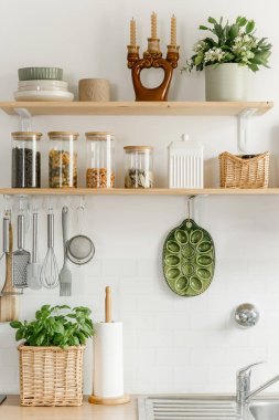 Modern İskandinav Mutfağı Minimalist Tasarım Doğal Deco