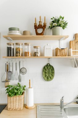 Modern İskandinav Mutfağı Minimalist Tasarım Doğal Deco