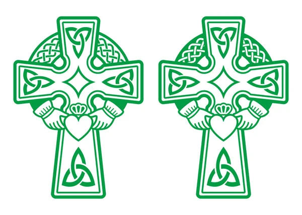 Irish Celtic Grönt Kors Med Claddagh Ring Hjärta Och Händer — Stock vektor