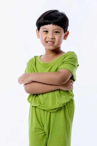 かわいいアジアの少年の肖像画 白い背景に孤立した少年 白を背景に少年の楽しみ — ストック写真
