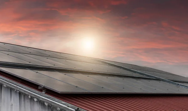 Solar Power Panels Roof Green Energy Solar Panels Factory Roof — Zdjęcie stockowe