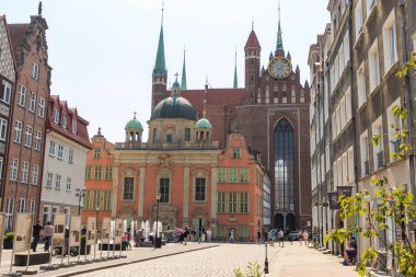 Polonya 'nın Gdansk kentinin inanılmaz mimarisi.