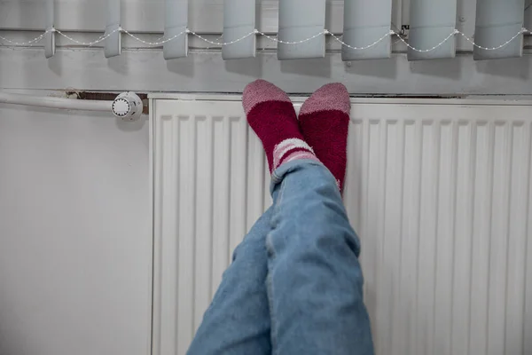Ohřev Nohou Efektivní Ústřední Vytápění Vlastním Domě Zimní Období Obdobím — Stock fotografie