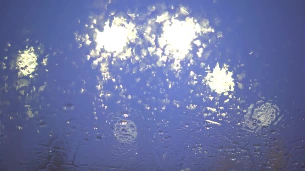 White Lights Seen Wet Windshield Rainy Cloudy Weather Unstable Focus — Αρχείο Βίντεο