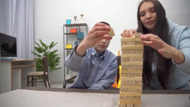 Popular Game Children Adults Which Coordination Movements Dexterity Improved Sister — Vídeo de stock