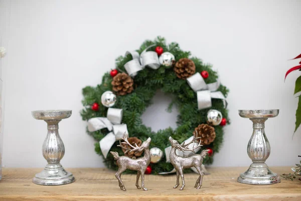 Decorations Wooden Shelf Christams Girland Pinecone Silver Ribbons — Stock Photo, Image