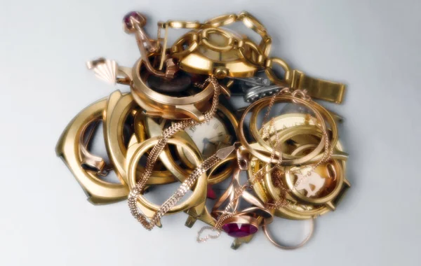Perhiasan Emas Dan Perak Tua Dan Rusak Koin Jam Tangan — Stok Foto