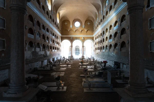 Ferrara Italy March 2022 Strolling Monumental Cemetery Charterhouse Ferrara Sunny — Stock Photo, Image