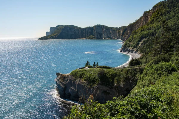 Cap Bon-Ami, Parco Nazionale Forillon Gaspesie yarımadasında güneşli bir günde