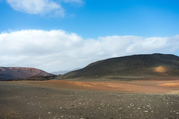 Classical View Timanfaya National Park Volcanoes Lanzarote Sunny Day — Stock Photo, Image
