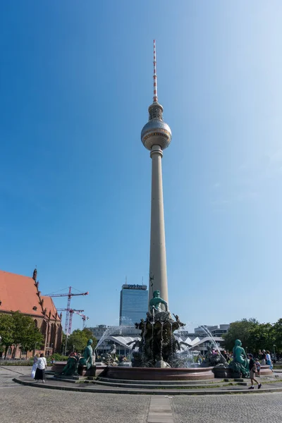 Βερολίνο Γερμανία Αυγούστου 2022 Άποψη Του Διάσημου Πύργου Τηλεόρασης Στο — Φωτογραφία Αρχείου