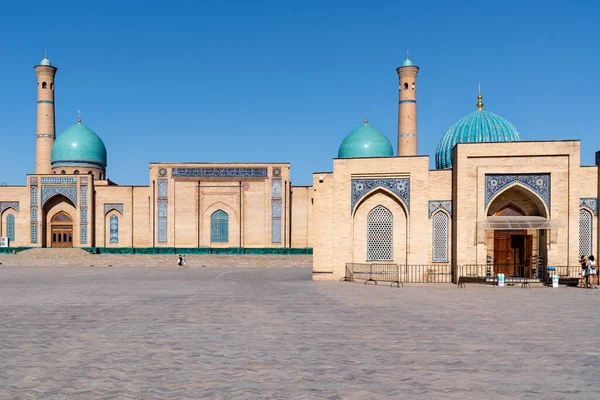 stock image Tashkent, Uzbekistan-august 11, 2023:people visit the Hazrati Imam complex during a sunny day.The complex is a square that includes a set of religious buildings in Tashkent