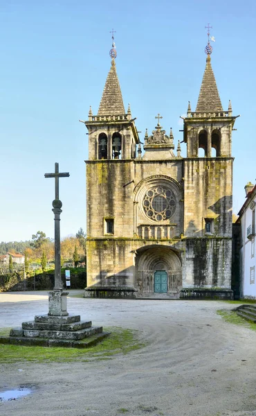 ポンベイロの印象的なロマネスク様式の修道院 フェルギアス ポルトガル — ストック写真