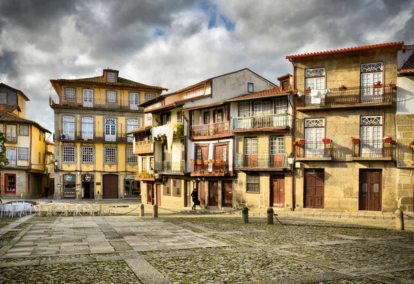 Площадь Сантьяго Гимарасе Португалия — стоковое фото