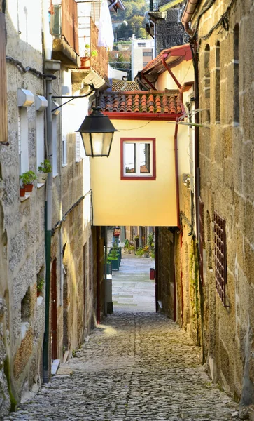 Старая Улица Сердце Традиции Татуировки Битья Шкур Гимараеше Португалия — стоковое фото