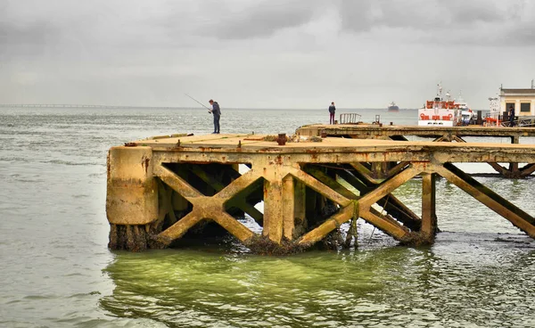 Stary Nabrzeże Cacilhas Almada Nad Rzeką Tagus Portugalii — Zdjęcie stockowe