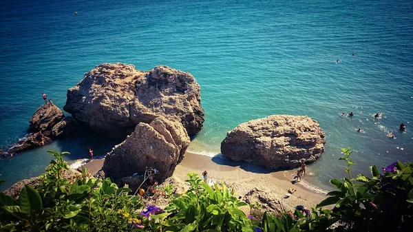 ネルヤのヨーロッパのバルコニーからネルヤのビーチの景色 ロイヤリティフリーのストック写真
