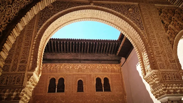 Detalhes Esculturais Arquitetônicos Dos Palácios Alhambra Granada Espanha — Fotografia de Stock