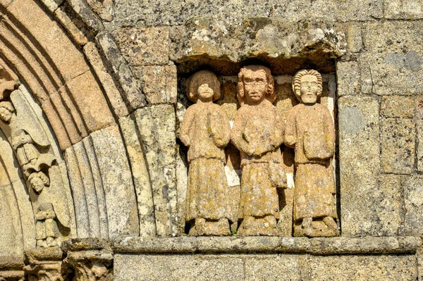 Скульптурные Детали Романской Церкви Сернанселе Португалия — стоковое фото
